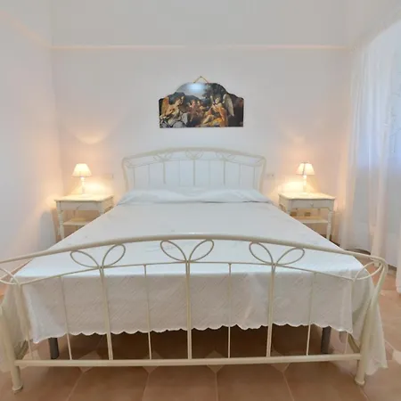 Giovanna Trullo * Ostuni