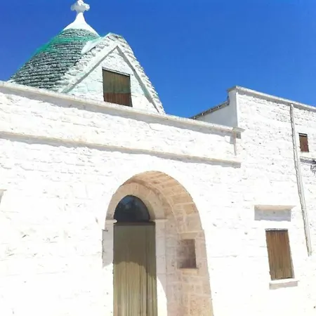 Giovanna Trullo Villa *